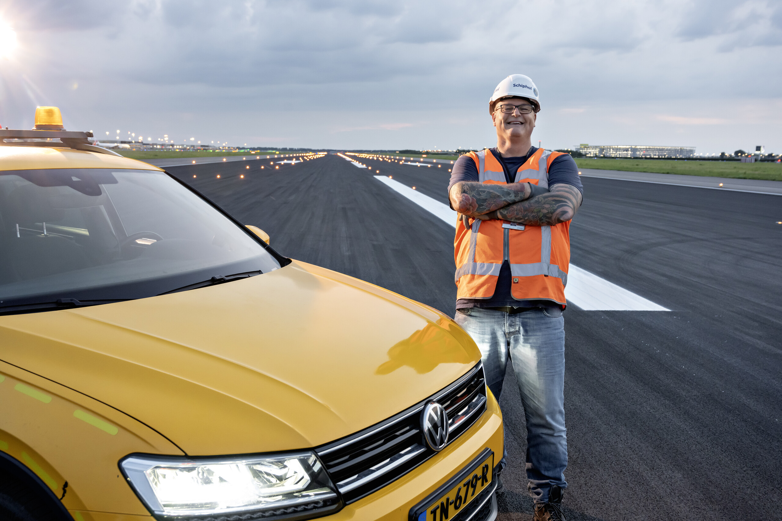 'Als mijn functie er niet zou zijn, konden er geen vliegtuigen vliegen. Dan staan alle lampen op de start-, landings- en rijbanen uit.''
